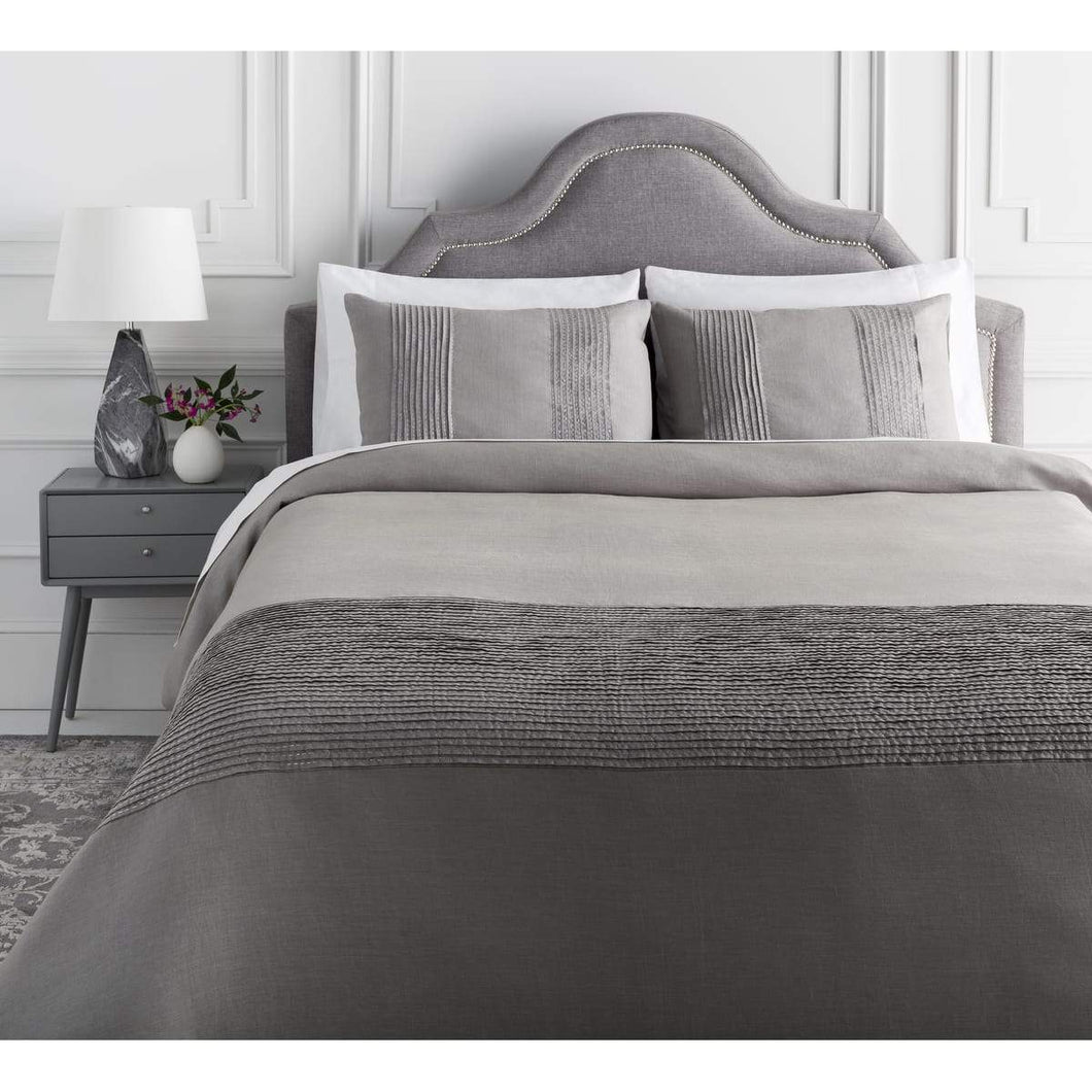 Surya Upton UPT-8002 Duvet Bedding Set -100% Linen, Medium Gray, Metallic Silver - Fifth and Modern